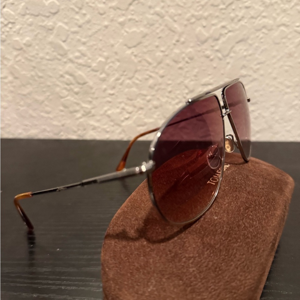 Tom Ford Riley Aviator-Frame Sunglasses - Picture 2 of 9